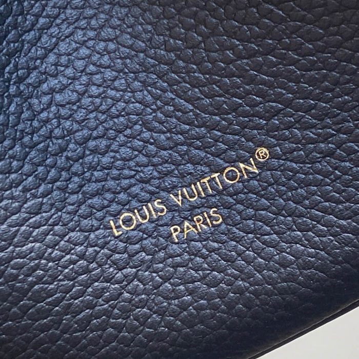 LV Anytime Flap Bag(high-end grade) - Image 6