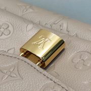 LV Anytime Flap Bag(high-end grade) - Image 6