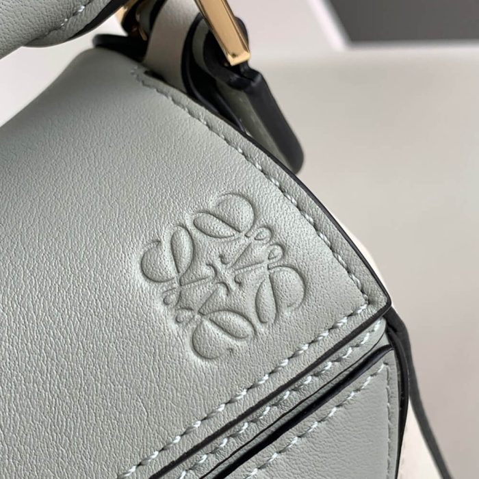 LOEWE Mini Puzzle bag - Image 6