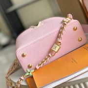 LV Pochette M??tis East West - Image 6