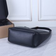YSL LARGE LE 5 A 7 SUPPLE IN SMOOTH LEATHER - Image 6