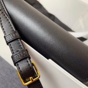 CELINE TRIOMPHE SHOULDER BAG - Image 6