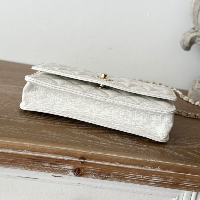 CHANEL Clutch With Chain(high-end grade) - Image 6