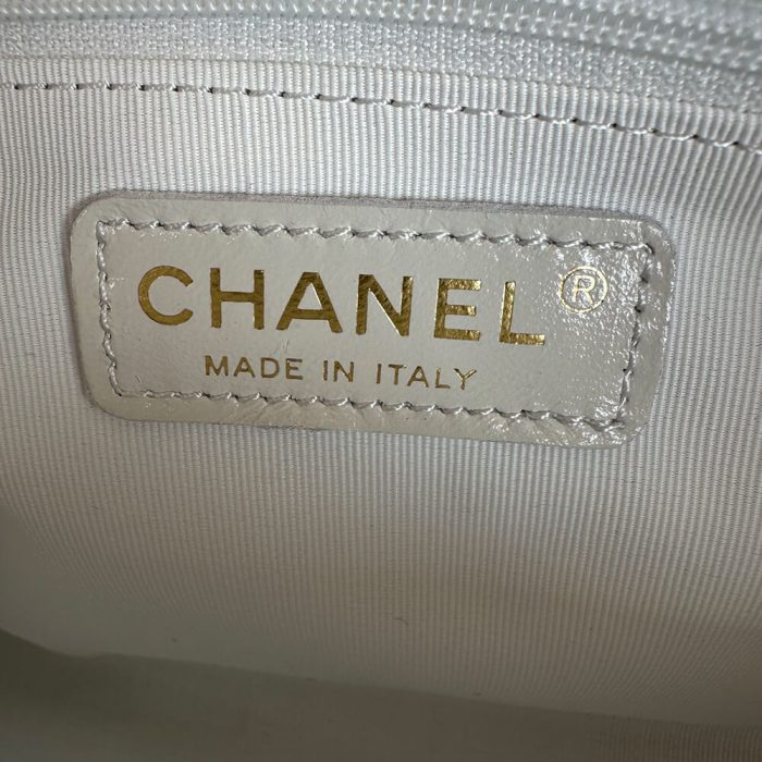 CHANEL HOBO BAG(HIGH-END GRADE) - Image 6