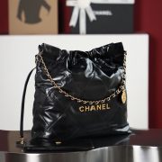 CHANEL 22 Handbag - Image 7