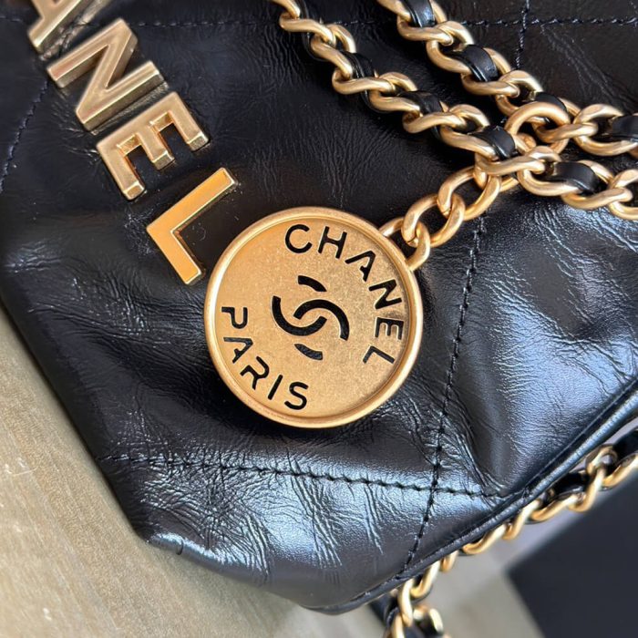 CHANEL 22 Mini Handbag - Image 7