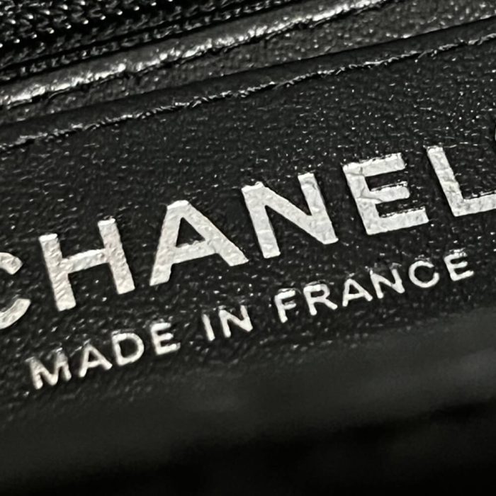 CHANEL MINI FLAP BAG(HIGH-END GRADE) - Image 7