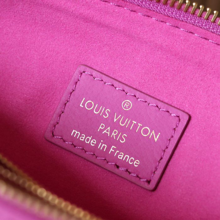 LV Coussin BB - Image 7