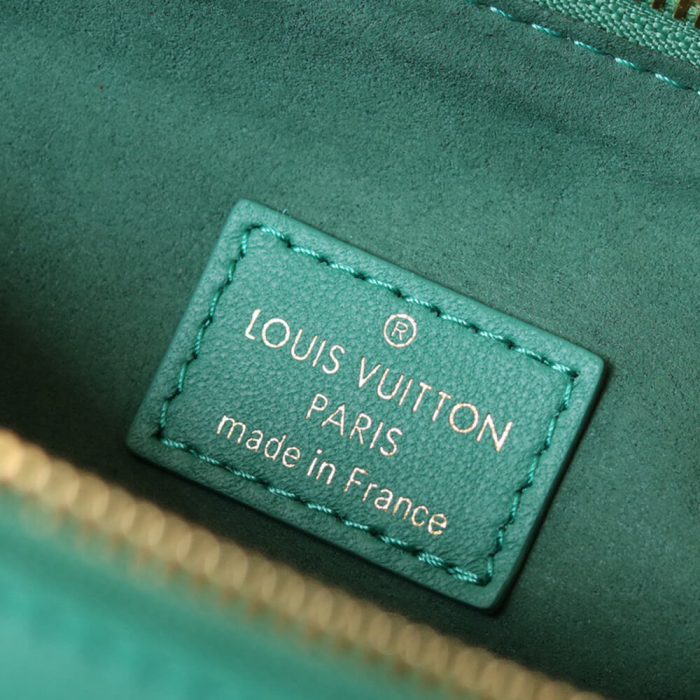 LV Coussin BB - Image 7