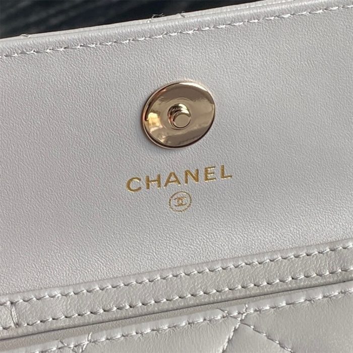 CHANEL Clutch With Chain(high-end grade) - Image 7