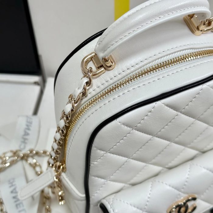 CHANEL Mini Backpack(high-end grade) - Image 7