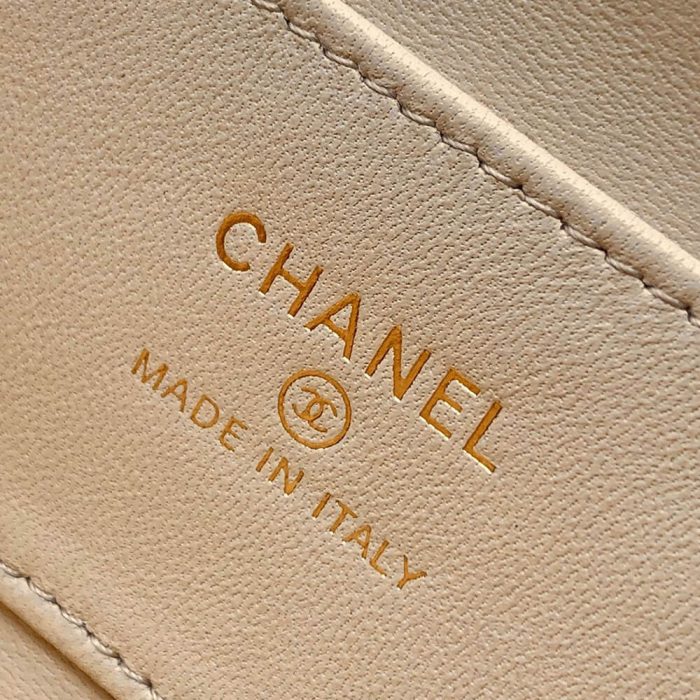 Chanel Clutch with Chain(HIGH-END GRADE) - Image 7
