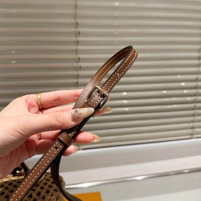 LV Vanity Chain Pouch(high-end grade) - Image 7