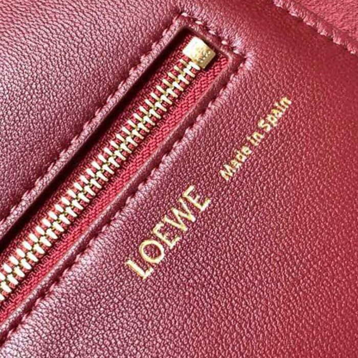 Loewe Medium Squeeze bag in nappa lambskin - Image 7