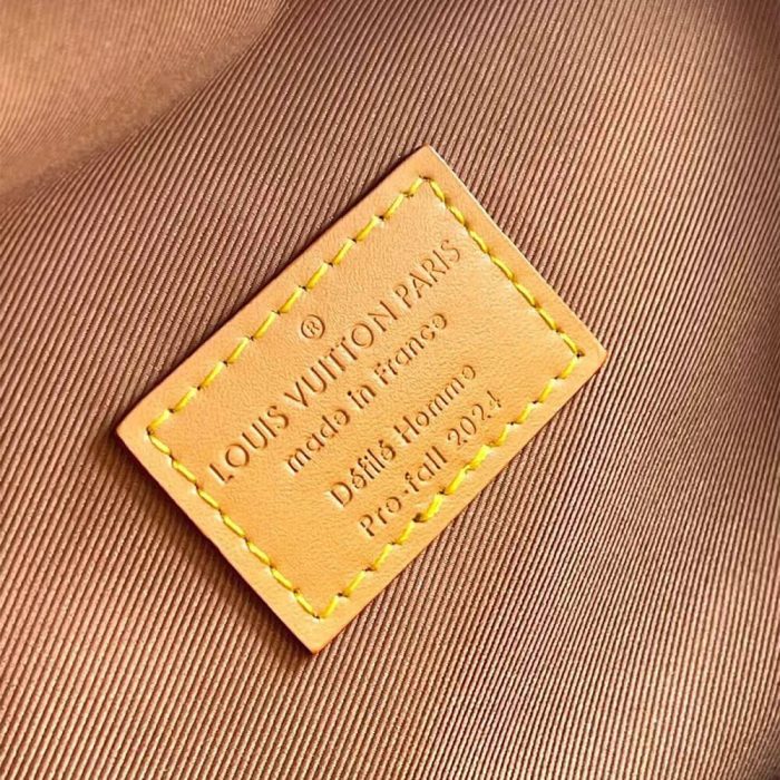 LV Rush Bumbag - Image 7
