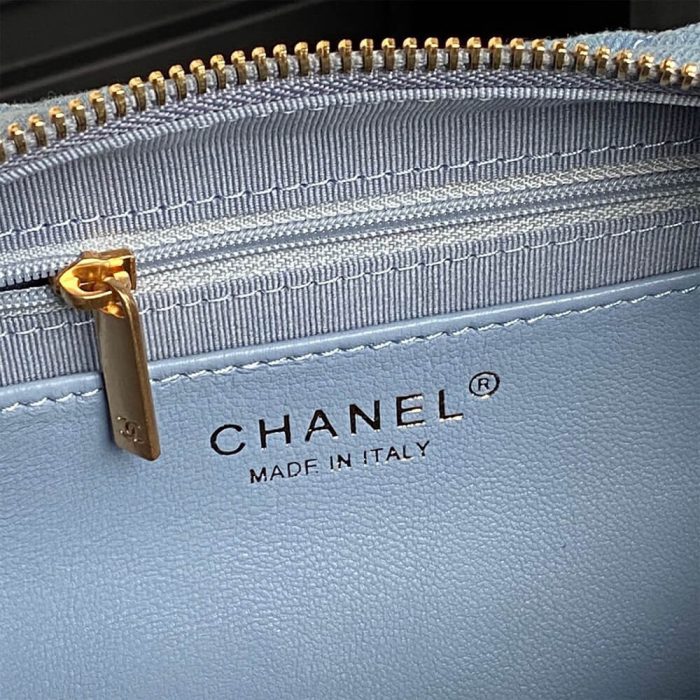 Chanel Maxi Hobo Bag(HIGH-END GRADE) - Image 7