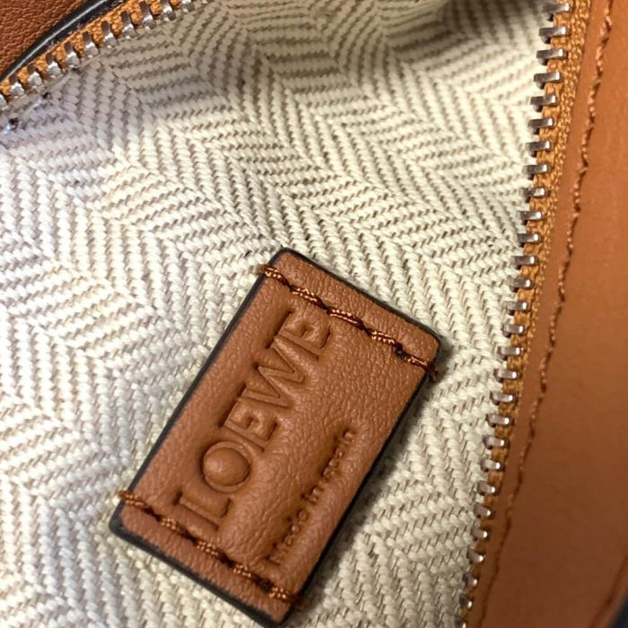 LOEWE Mini Puzzle bag - Image 7