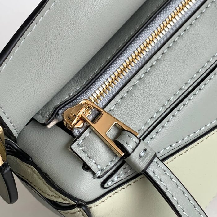 LOEWE Mini Puzzle bag - Image 7