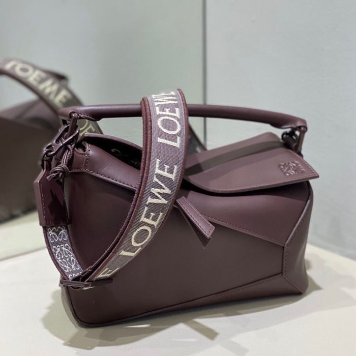 LOEWE Small Puzzle Bag - Image 7