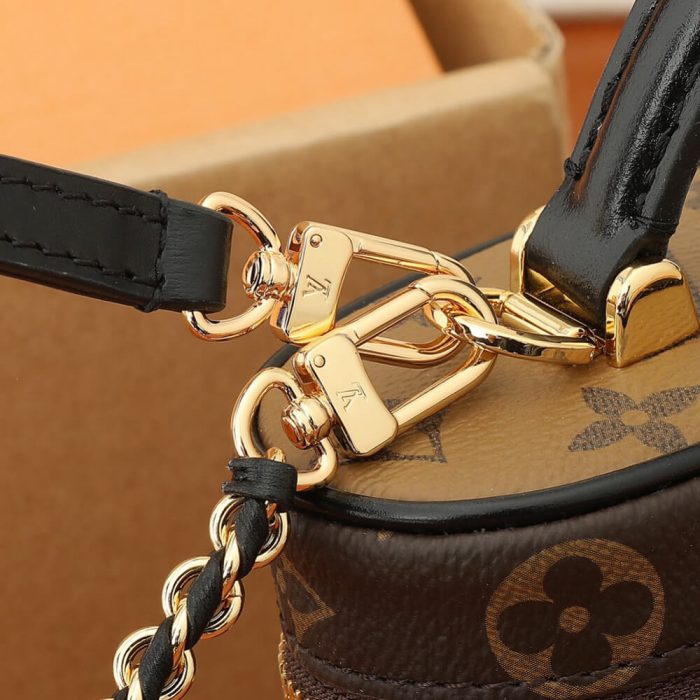 LV Vanity Chain Pouch - Image 7