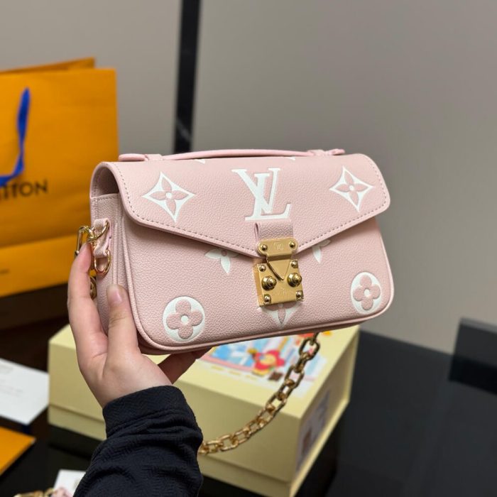 LV Pochette M??tis East West - Image 7