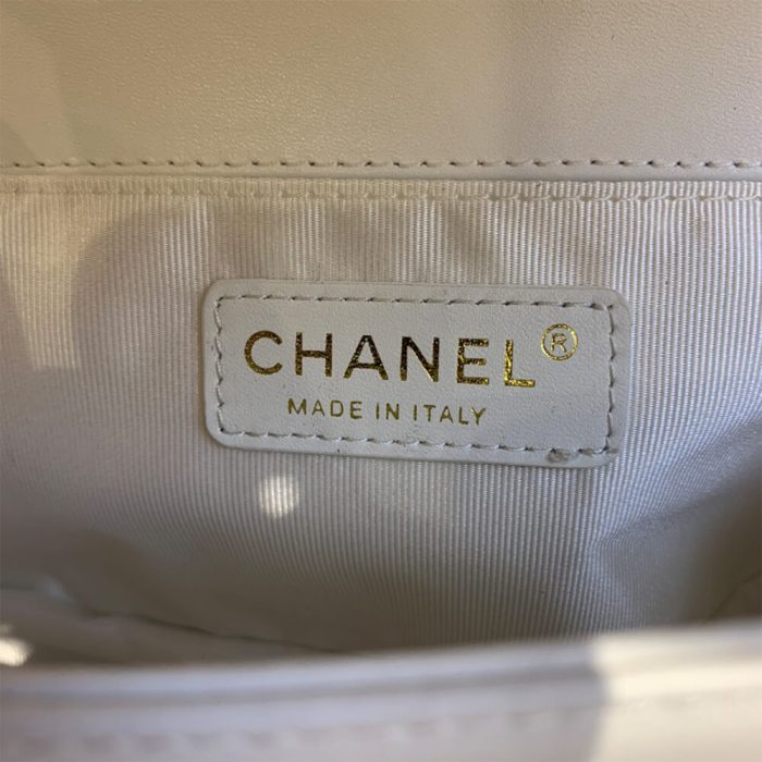Chevron Boy Chanel Handbag - Image 7
