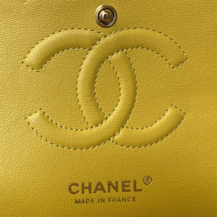 CHANEL CLASSIC FLAP HANDBAG(High-End Grade) - Image 7