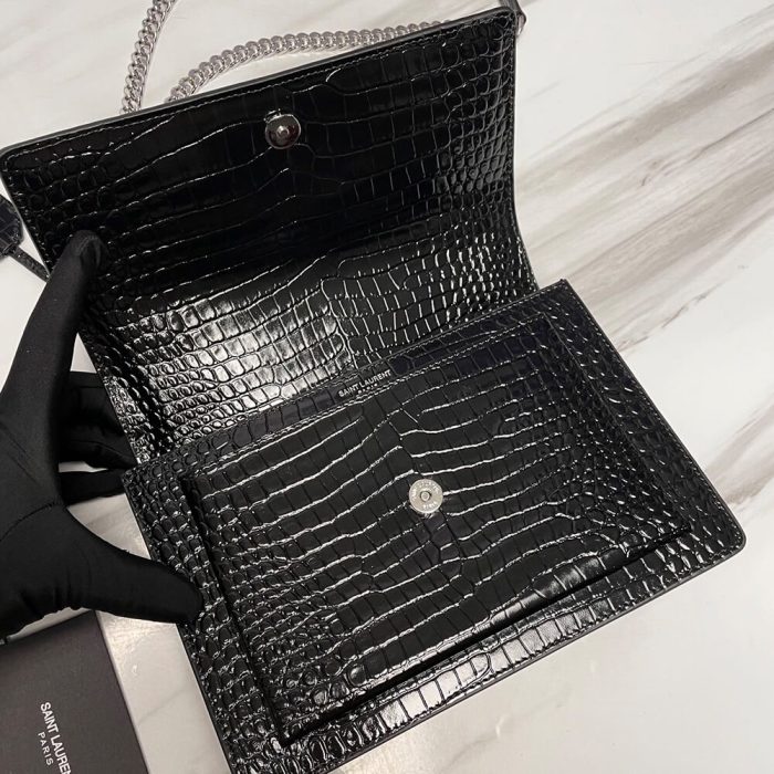 SUNSET MEDIUM CHAIN BAG IN CROCODILE-EMBOSSED SHINY LEATHER - Image 7
