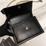 SUNSET MEDIUM CHAIN BAG IN SMOOTH LEATHER - Image 7