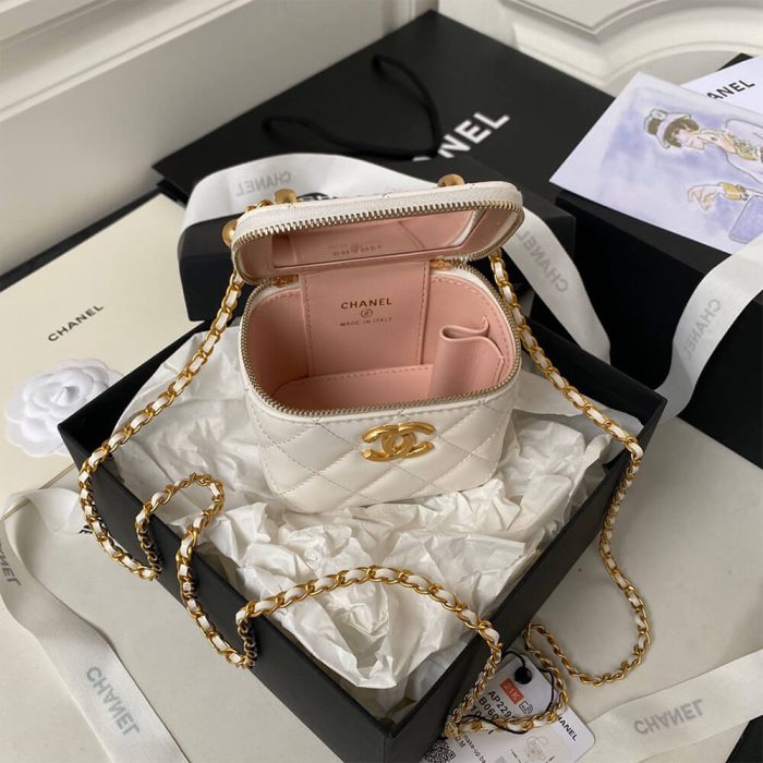 CHANEL MINI FLAP(HIGH-END GRADE) - Image 8
