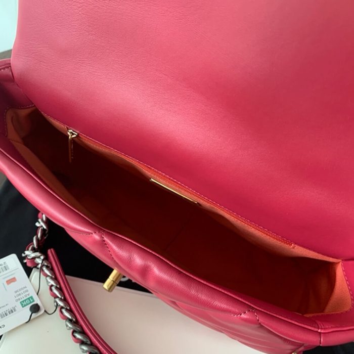 CHANEL 19 Large Handbag - Image 8