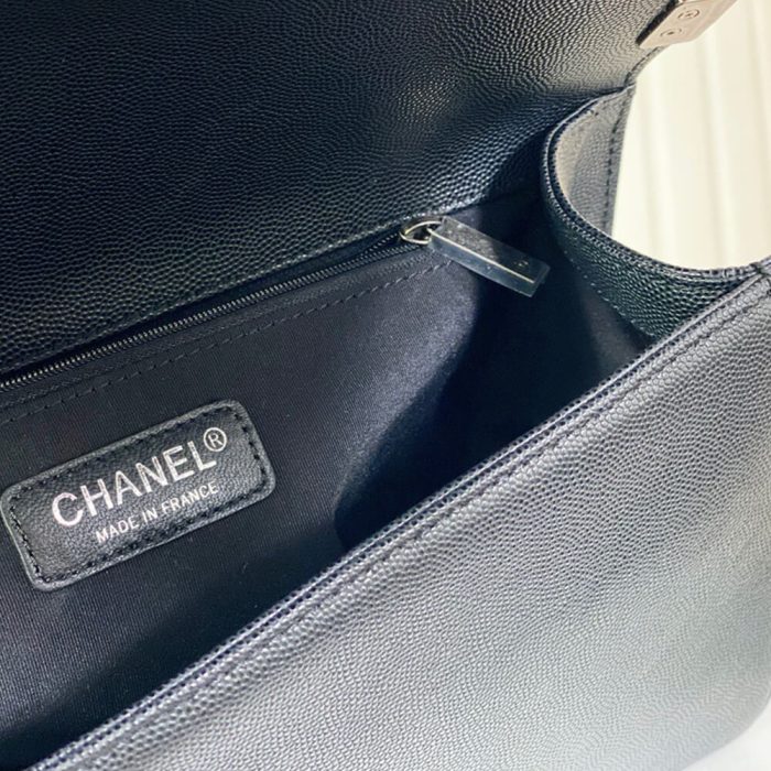 LARGE BOY CHANEL HANDBAG(HIGH-END GRADE) - Image 8
