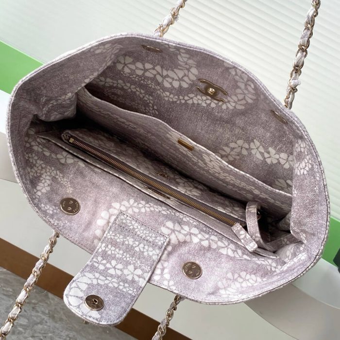 Chanel Coco Beach Shopping Bag(high-end grade) - Image 8