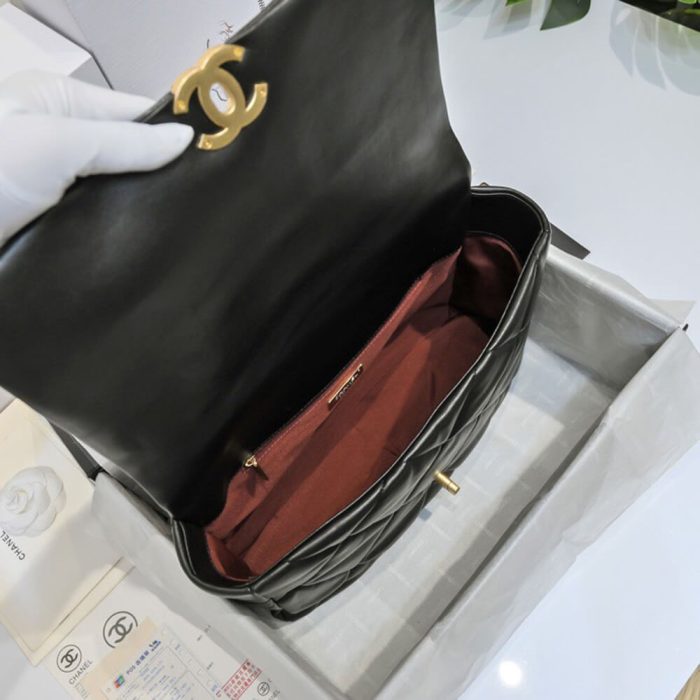 CHANEL 19 MAXI HANDBAG - Image 8