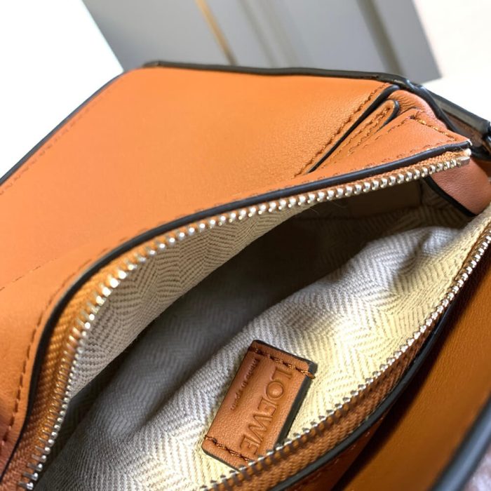 LOEWE Mini Puzzle bag - Image 8