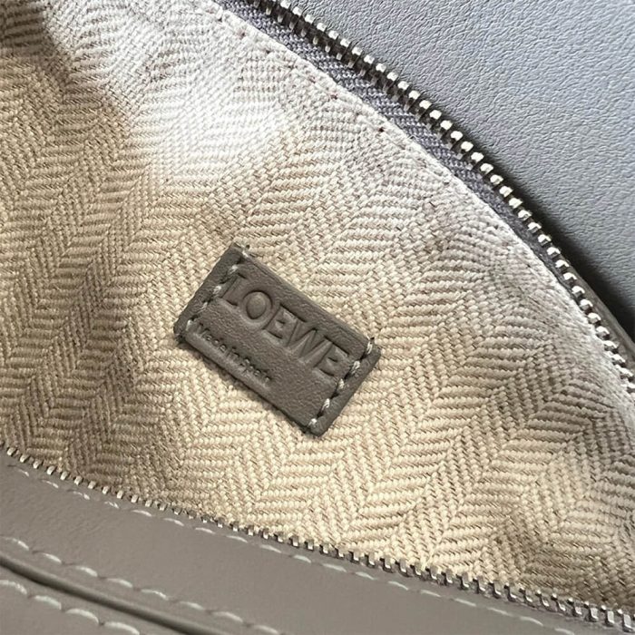 LOEWE Mini Puzzle bag - Image 8