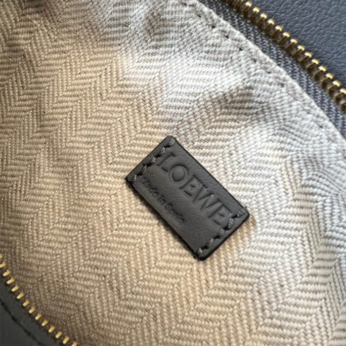 LOEWE Mini Puzzle bag - Image 8