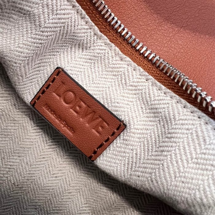 LOEWE Small Puzzle Bag - Image 8
