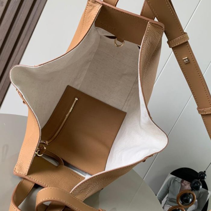 LOEWE Small Hammock bag in soft grained calfskin - Image 8
