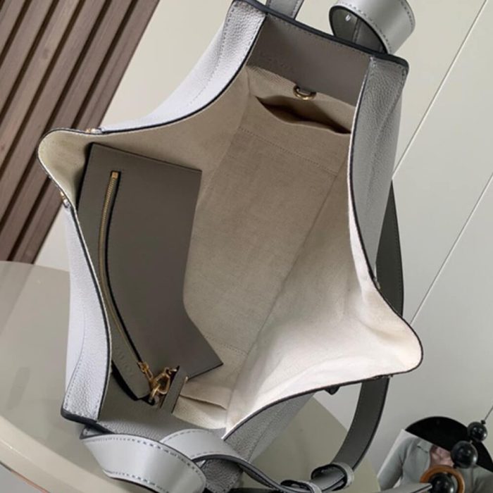 LOEWE Small Hammock bag in soft grained calfskin - Image 8