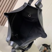 LOEWE Small Hammock bag in soft grained calfskin - Image 8