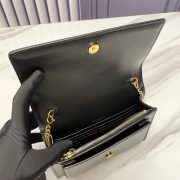 SUNSET CHAIN WALLET IN SMOOTH LEATHER - Image 8