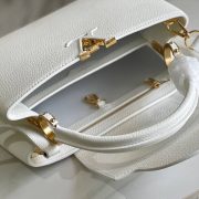 LV Capucines MM - Image 8