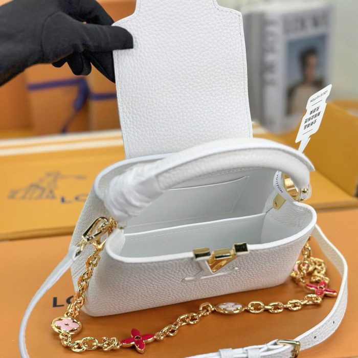 LV Capucines Mini(high-end grade) - Image 8