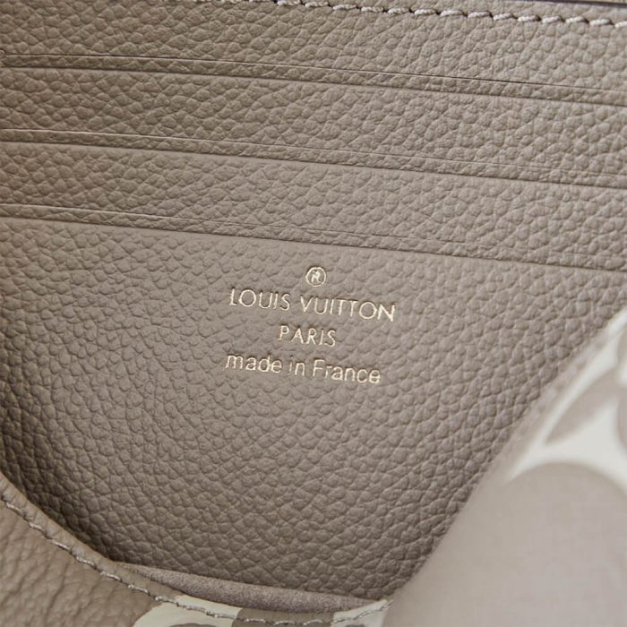 LV  Wallet On Chain Ivy - Image 7