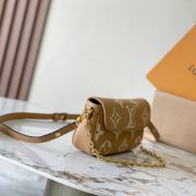 LV  Wallet On Chain Ivy - Image 3
