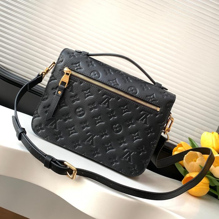 LV Pochette M??tis Bag - Image 4