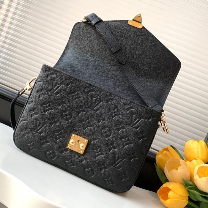 LV Pochette M??tis Bag - Image 7