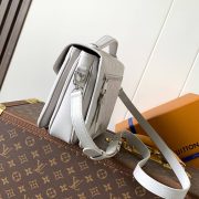 LV Pochette M??tis Bag - Image 3