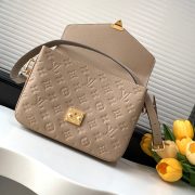 LV Pochette M??tis Bag - Image 8